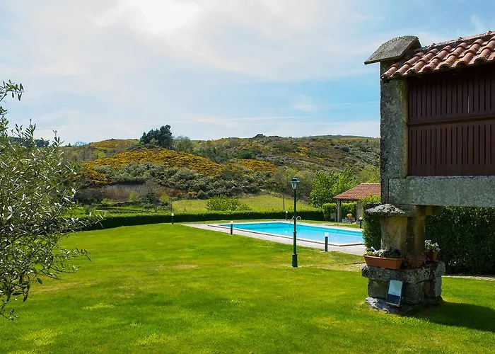 ゲストハウス Casa Da Eira Longa 4*